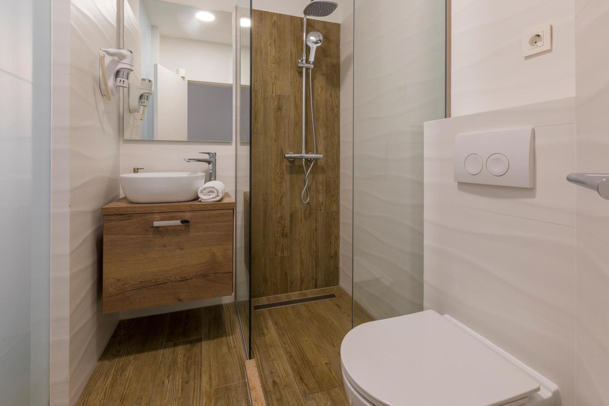 Palace Paulina Residence Нови Винодолски Екстериор снимка