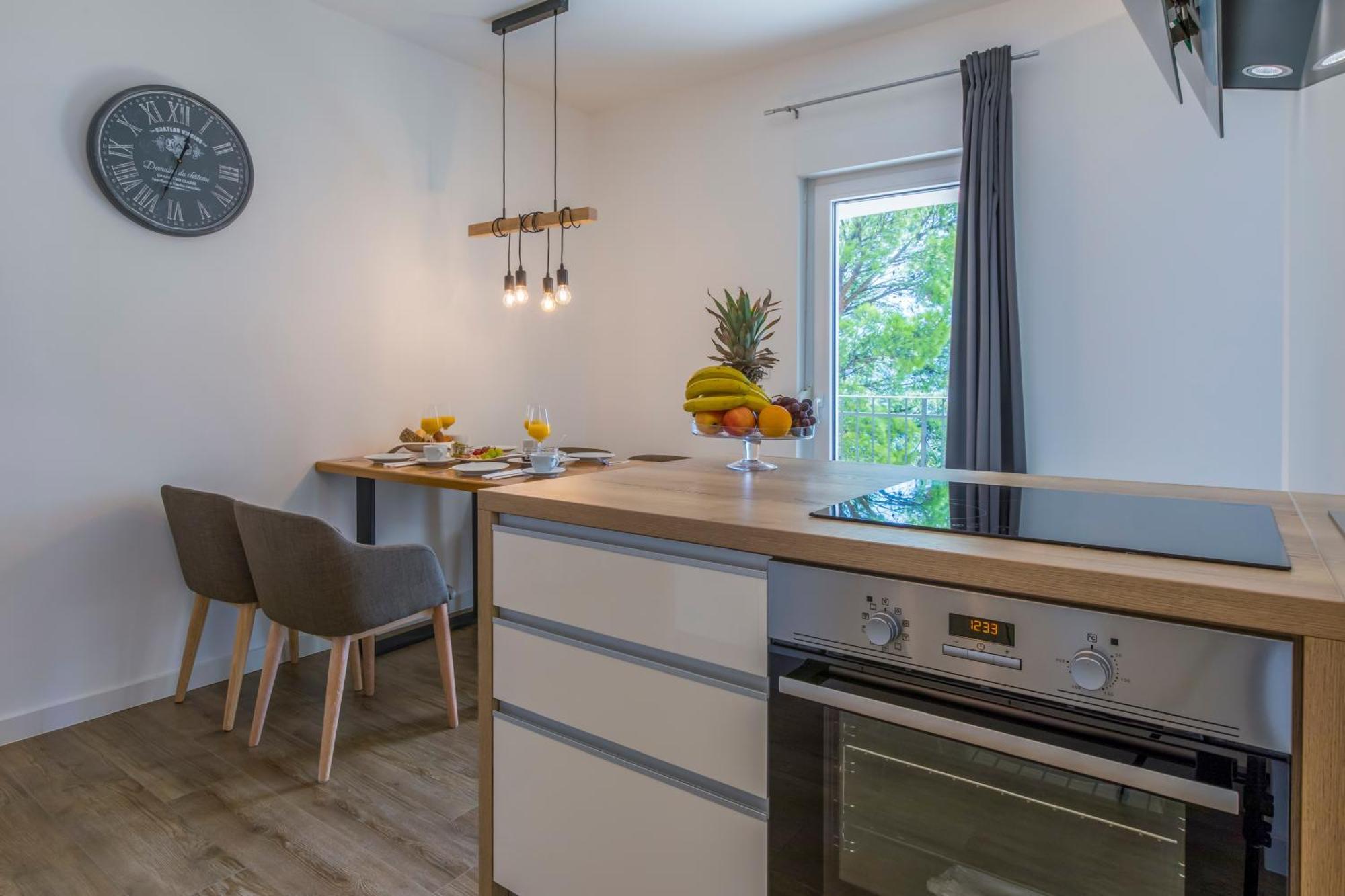 Palace Paulina Residence Нови Винодолски Екстериор снимка