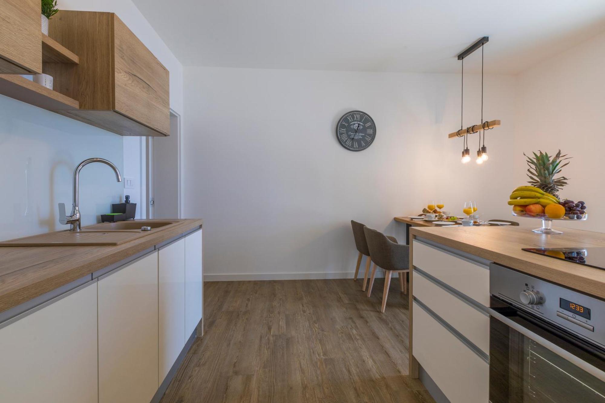 Palace Paulina Residence Нови Винодолски Екстериор снимка